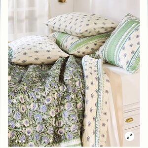 Anthropologie Cotton Khira Green Cal King Quilt